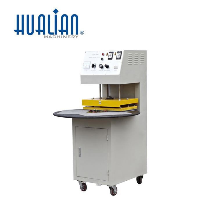 Máquina de envasado con sellado de blister